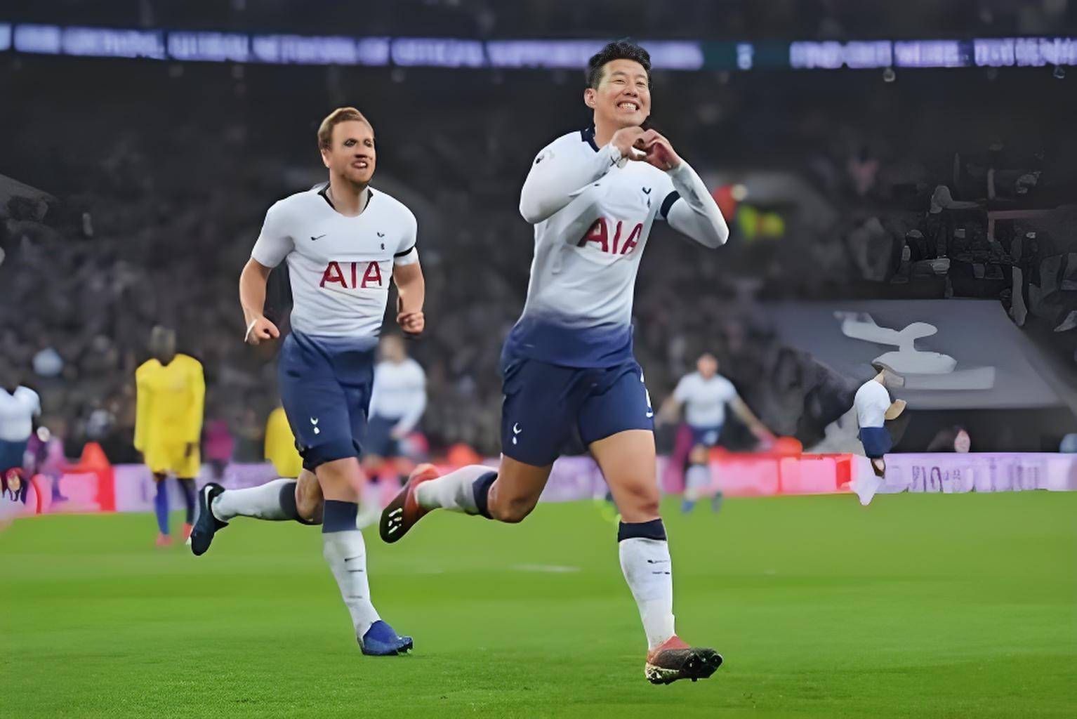 托特纳姆热刺主场迎战阿森纳，英超战力对决！