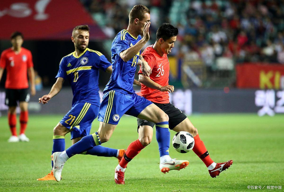 利沃诺主场告捷,积分榜排名小幅上升的简单介绍 利沃诺主场告捷,积分榜排名小幅上升的简单介绍