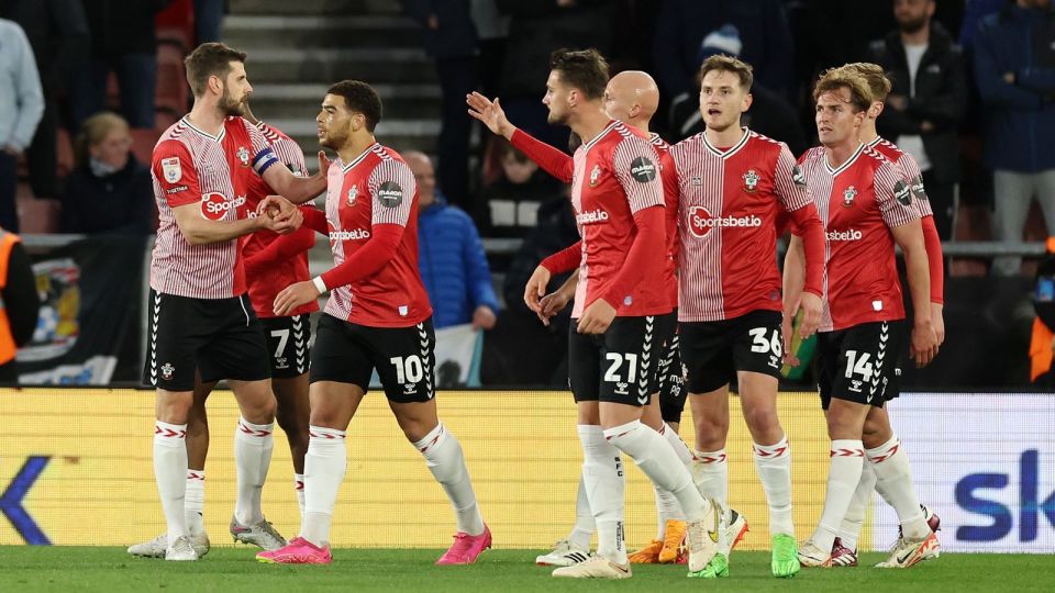 关于莱斯特城逼平南安普顿,两队互不相让的信息 关于莱斯特城逼平南安普顿,两队互不相让的信息