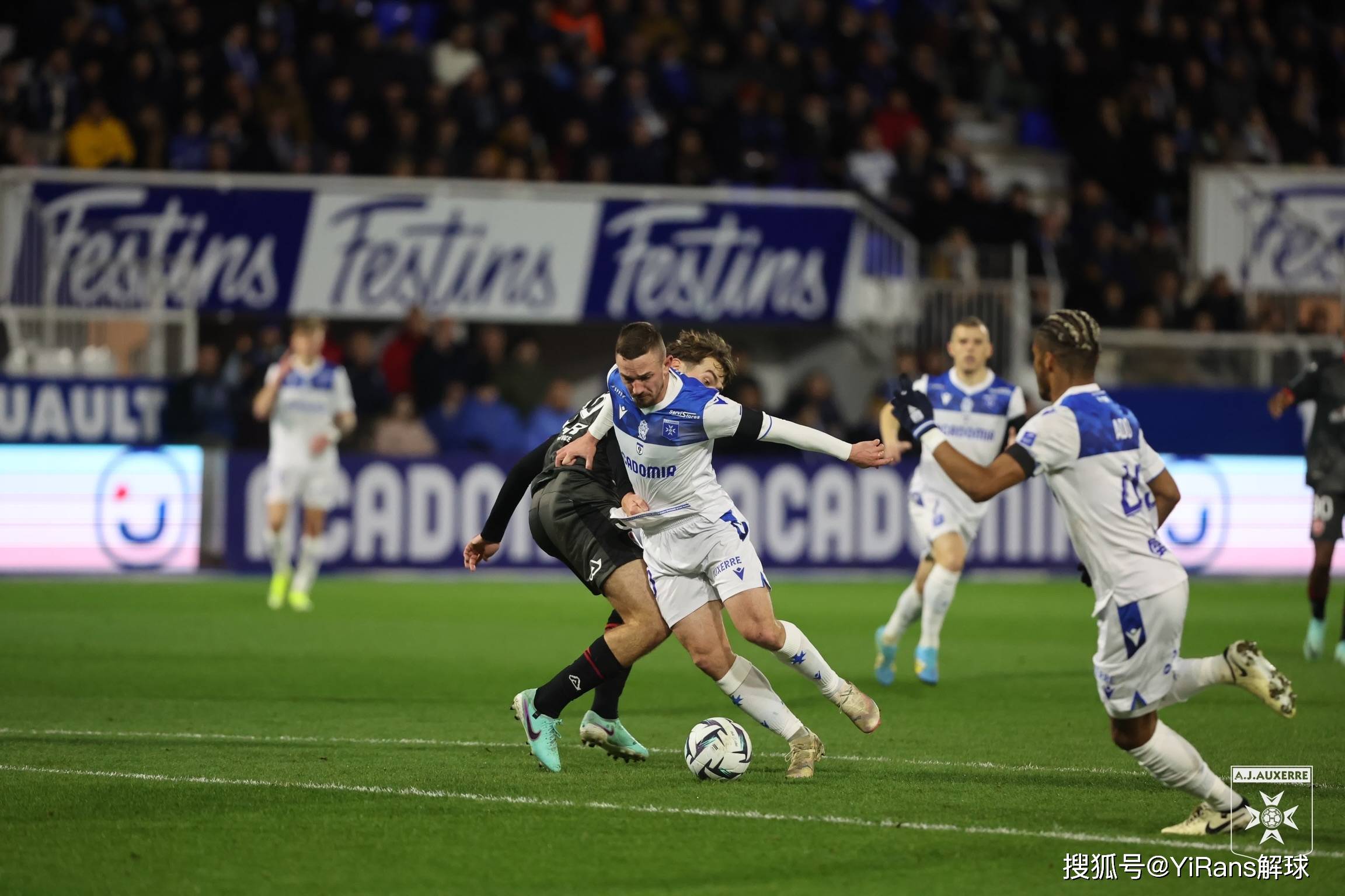 乐鱼体育视频-包含欧塞尔队客场战平,保持不败记录的词条