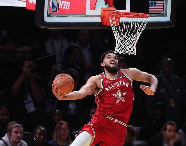 年轻新秀崭露头角,火力全开帮助球队取胜!的简单介绍 年轻新秀崭露头角,火力全开帮助球队取胜!的简单介绍