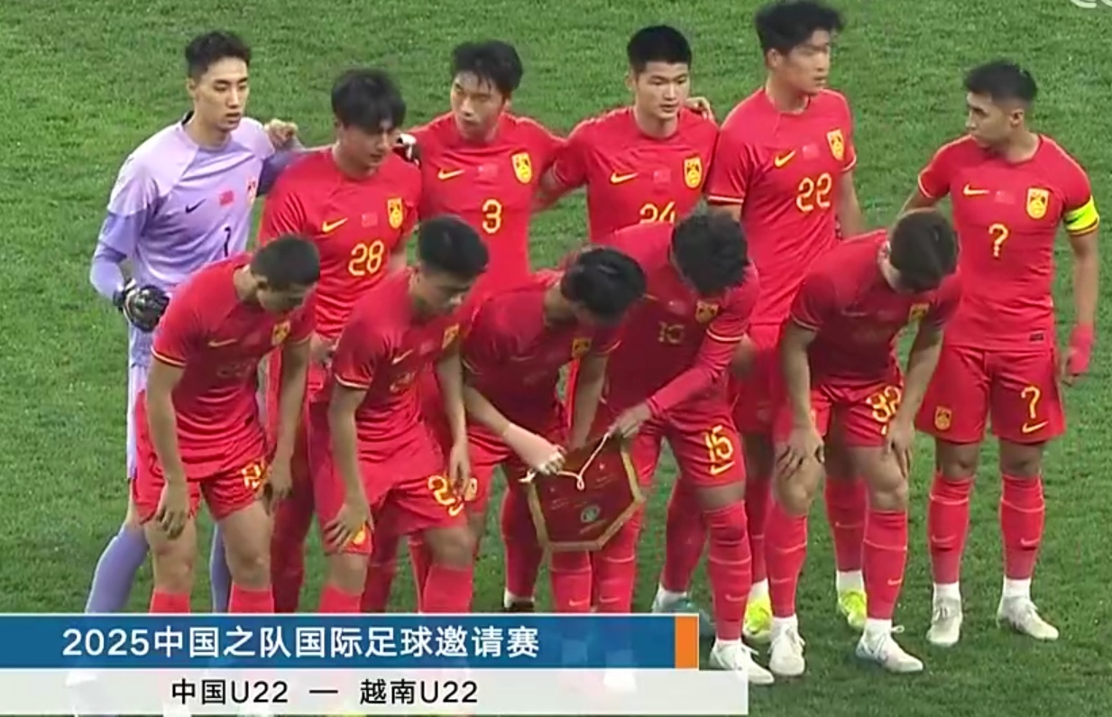 国内足球比赛的纷争之战即将上演的简单介绍 国内足球比赛的纷争之战即将上演的简单介绍