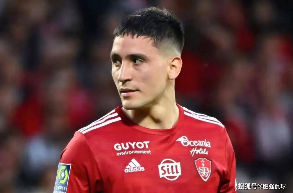 乐鱼体育视频-热那亚前锋成为球队离队焦点,未来或将转投其他豪门的简单介绍