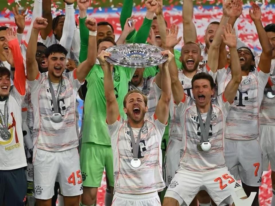 欧联:阿贾克斯赢下热刺晋级 欧联:阿贾克斯赢下热刺晋级