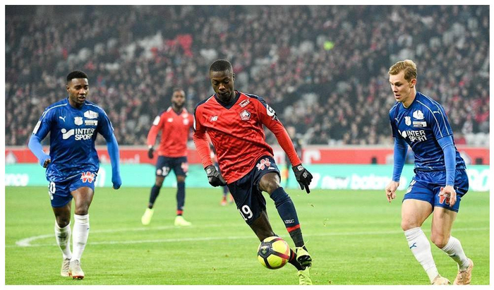 包含里尔艰苦取胜,展现冠军争夺实力的词条 包含里尔艰苦取胜,展现冠军争夺实力的词条