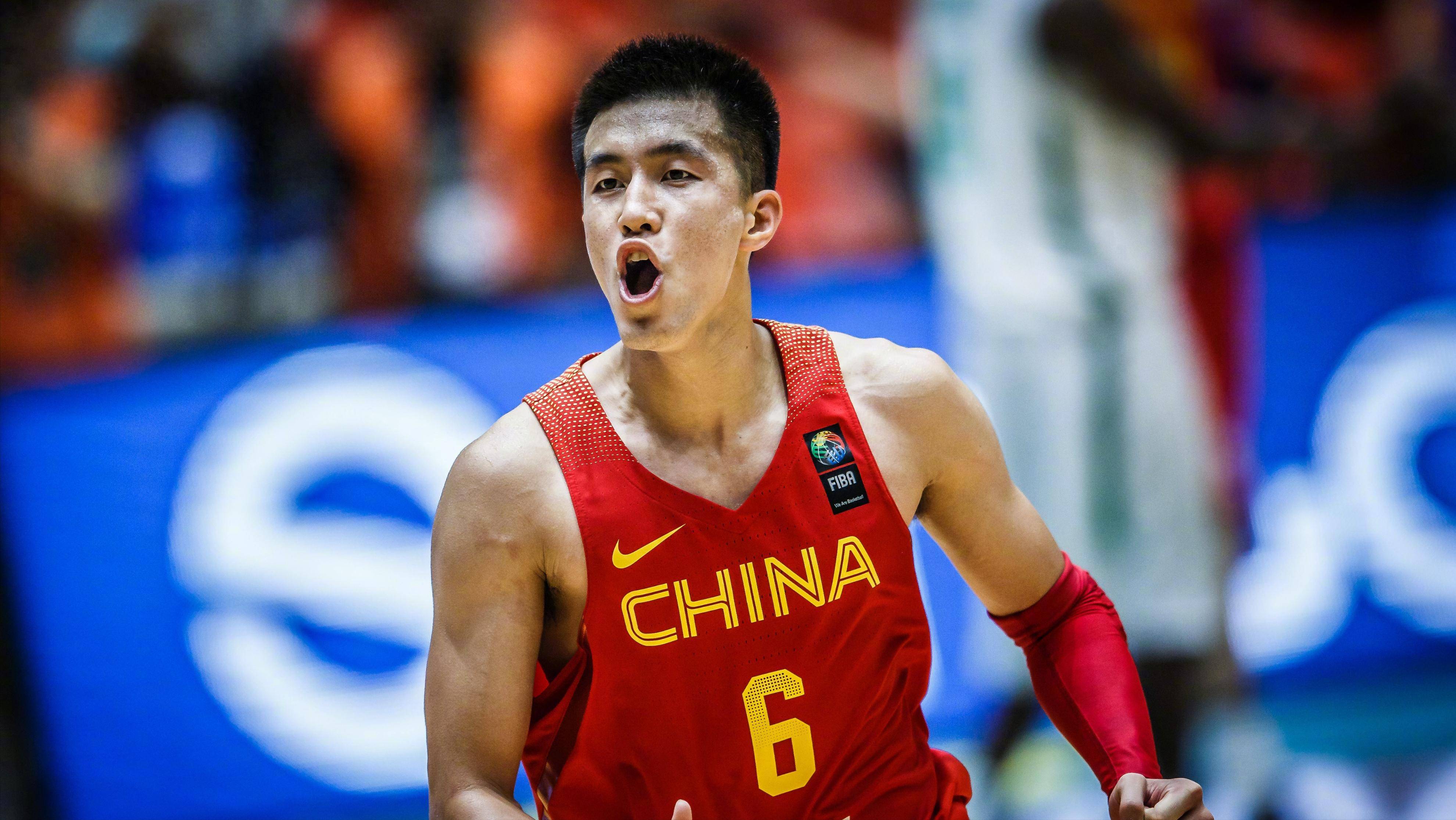 包含广州龙狮后卫连续两场砍下30+,被誉为球队得分王的词条 包含广州龙狮后卫连续两场砍下30+,被誉为球队得分王的词条