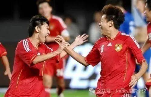 包含斯图加特攻破对手防线,取得关键胜利的词条 包含斯图加特攻破对手防线,取得关键胜利的词条