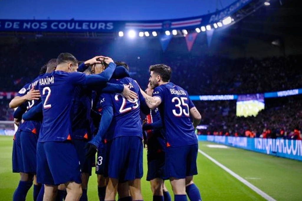 乐鱼体育在线-巴黎圣日耳曼力求连胜,冲击法甲榜首的简单介绍