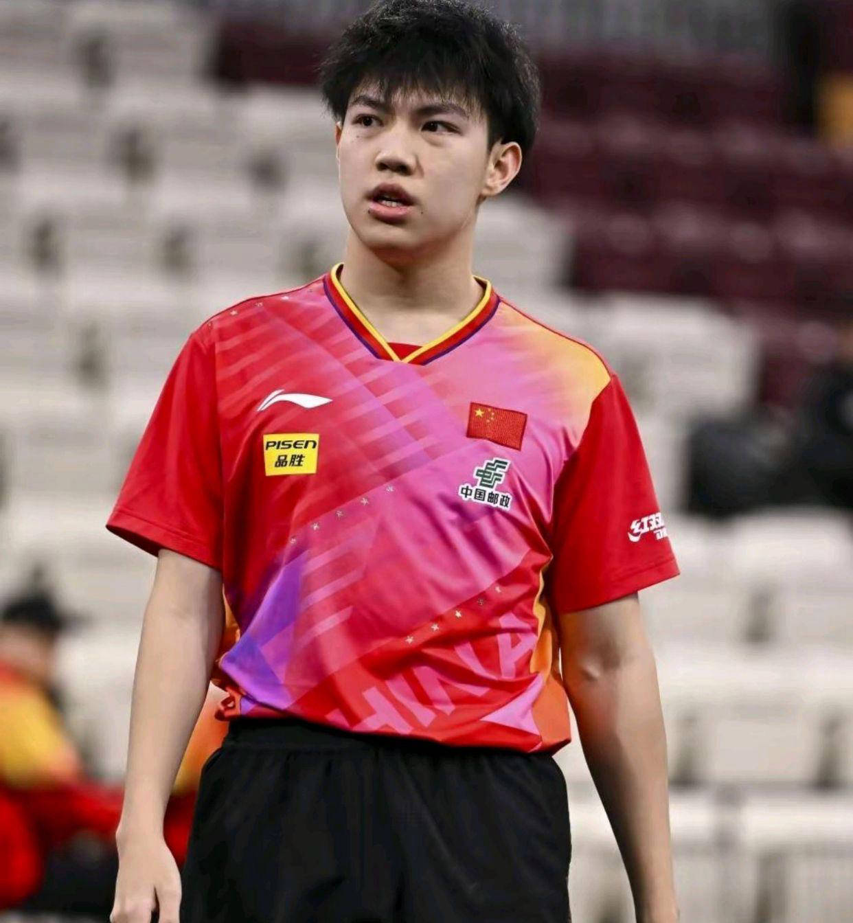 关于新晋球员表现崭露头角备受瞩目的信息