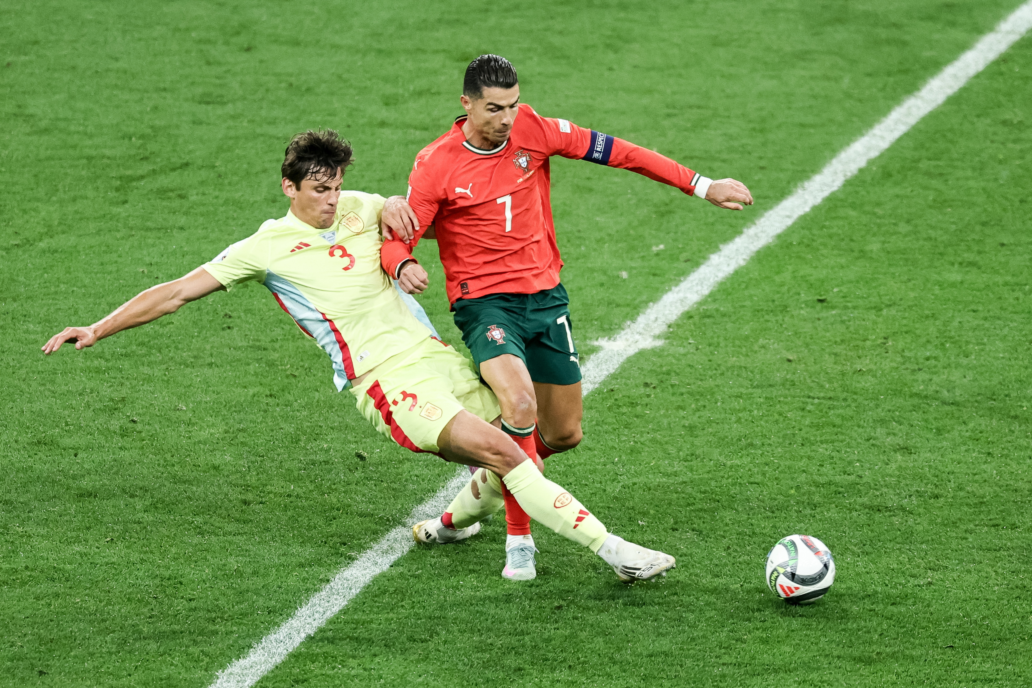 乐鱼体育app下载-葡萄牙队在国际足球舞台大放异彩