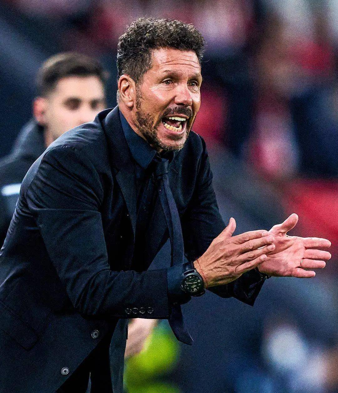 马竞教练宣布辞职,球队迎来换帅危机 马竞教练宣布辞职,球队迎来换帅危机