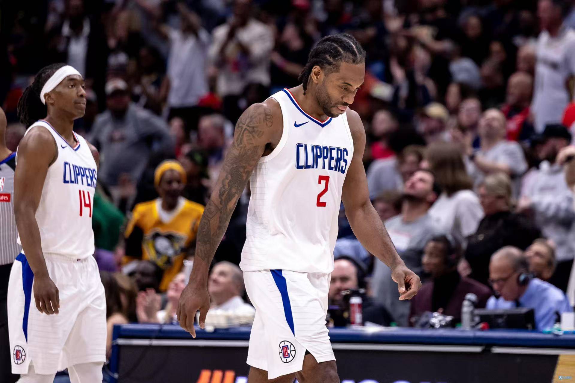 包含快船大胜爵士!莱昂纳德发挥稳健夺得胜利的词条 包含快船大胜爵士!莱昂纳德发挥稳健夺得胜利的词条